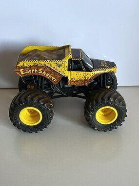 *♪ Monster Jam Truck - Spin Master - Earth Shaker - Scale 1:64 *♪